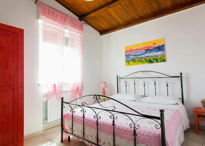 Oda ve Kahvaltı Marida